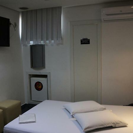 Auhe Motel (Adults Only) Бетим Екстериор снимка