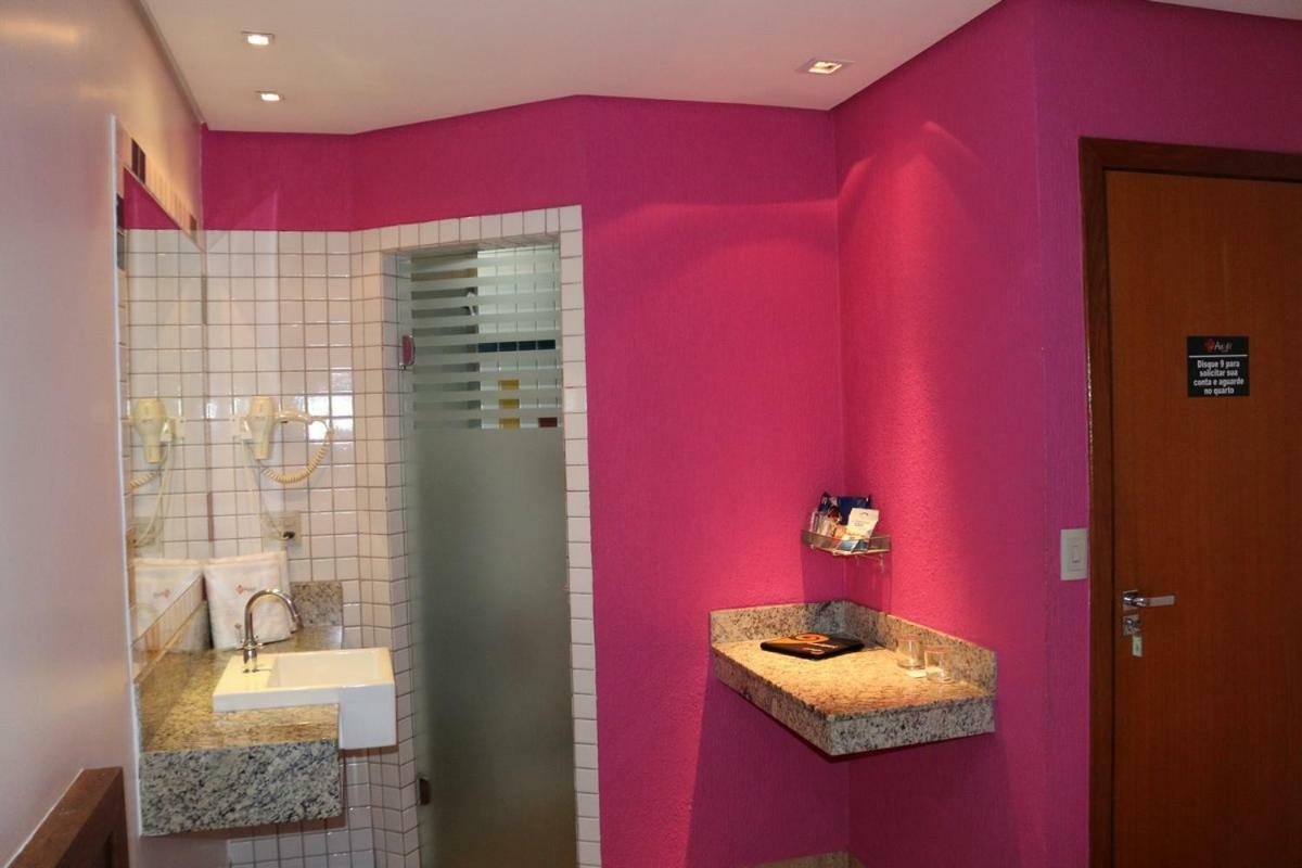 Auhe Motel (Adults Only) Бетим Екстериор снимка